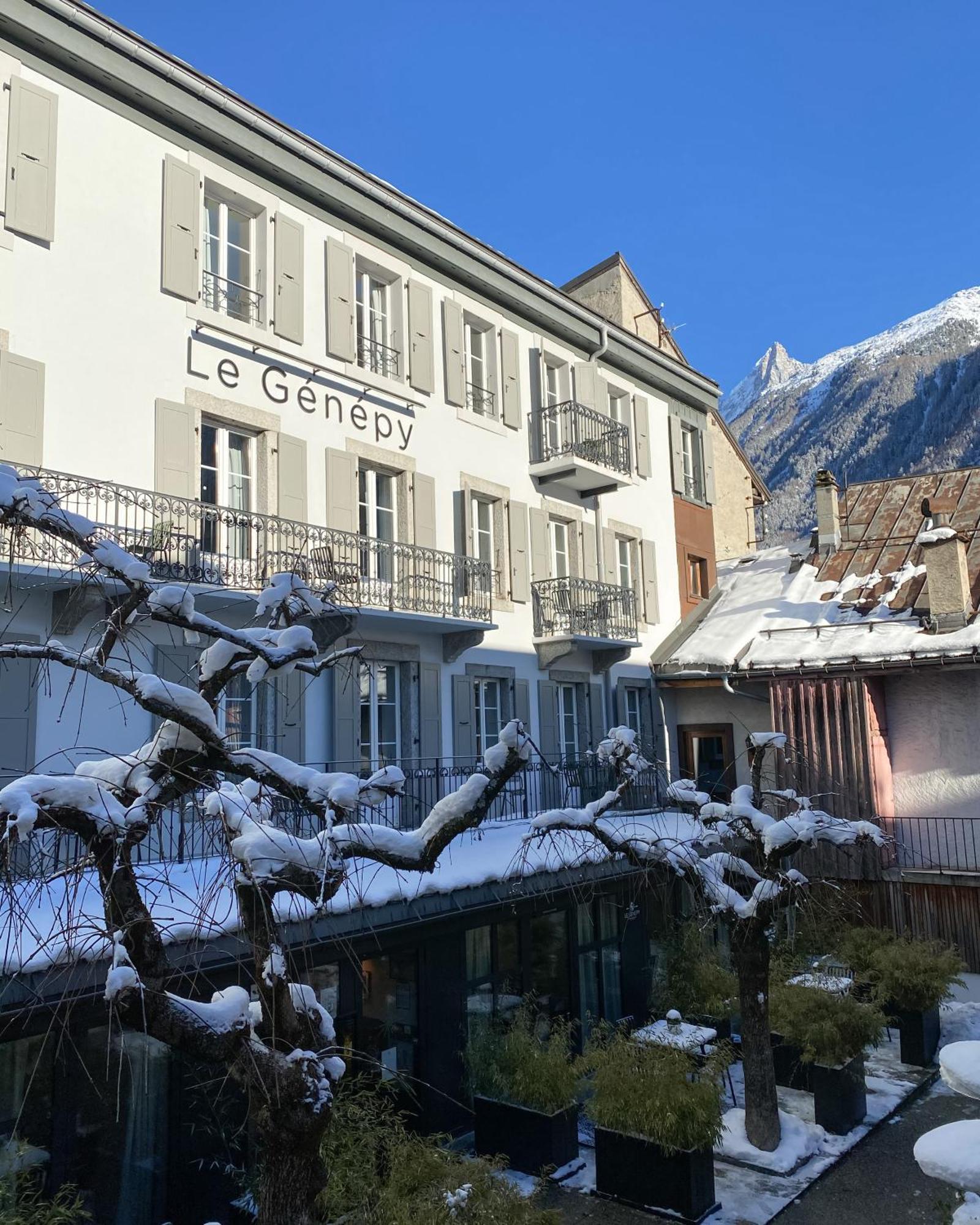อพาร์ตโฮเทล เลอ เฌนปี Aparthotel Chamonix ภายนอก รูปภาพ