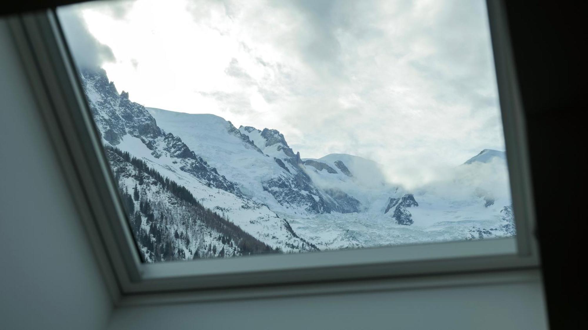 อพาร์ตโฮเทล เลอ เฌนปี Aparthotel Chamonix ภายนอก รูปภาพ
